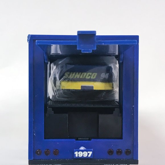 Sunoco Racing Team Model Truck Vintage 1997 Collector's Edition - Picture 7 of 8